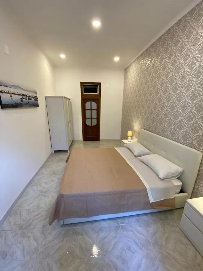 Cathedral S House Napoli Apartment